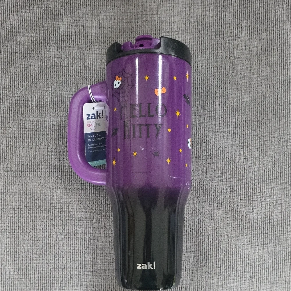 Purple Zak! Hello Kitty 40oz. Tumbler,‎ New.